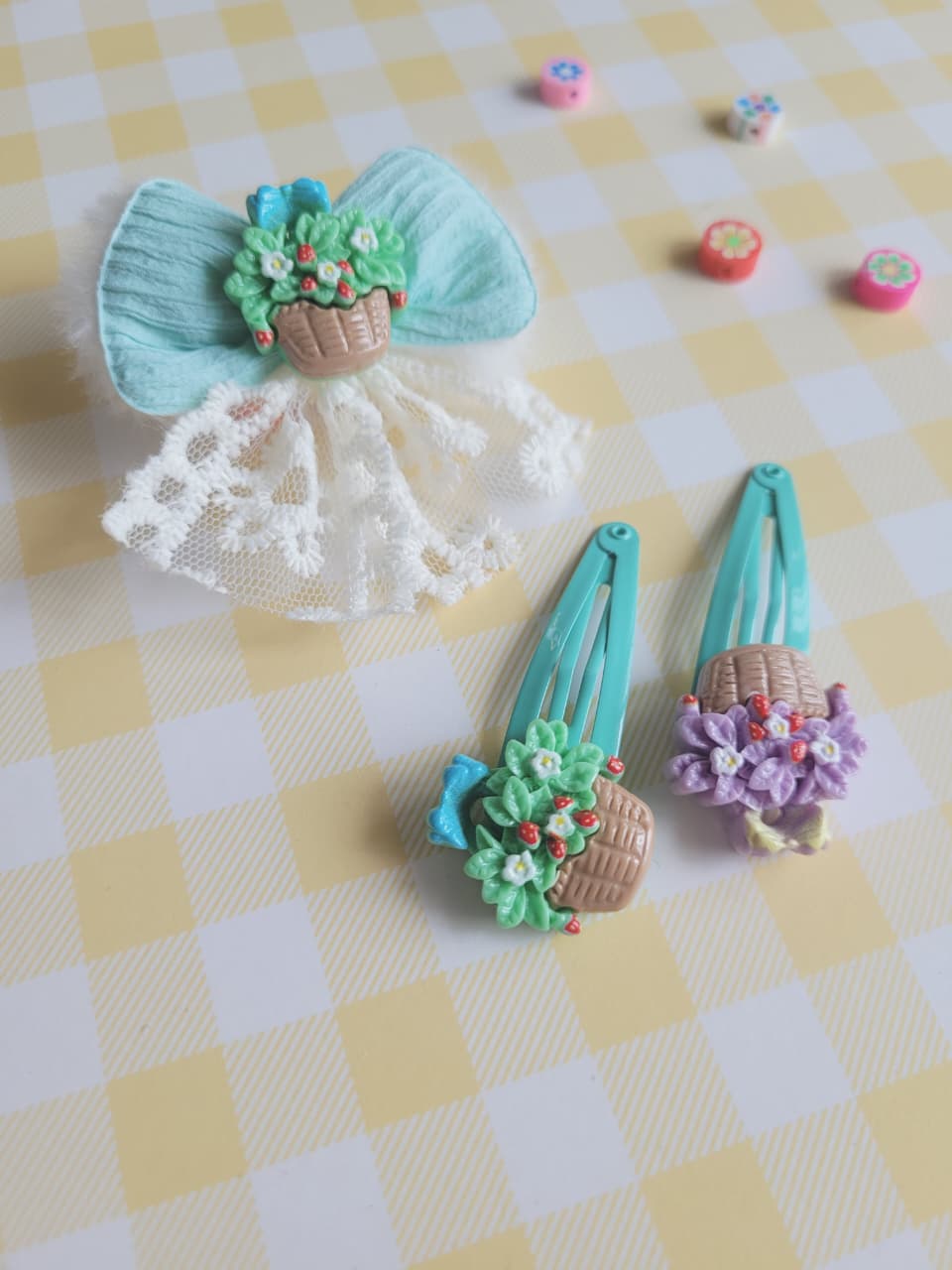 Floral Basket Bow Hair Clip Set