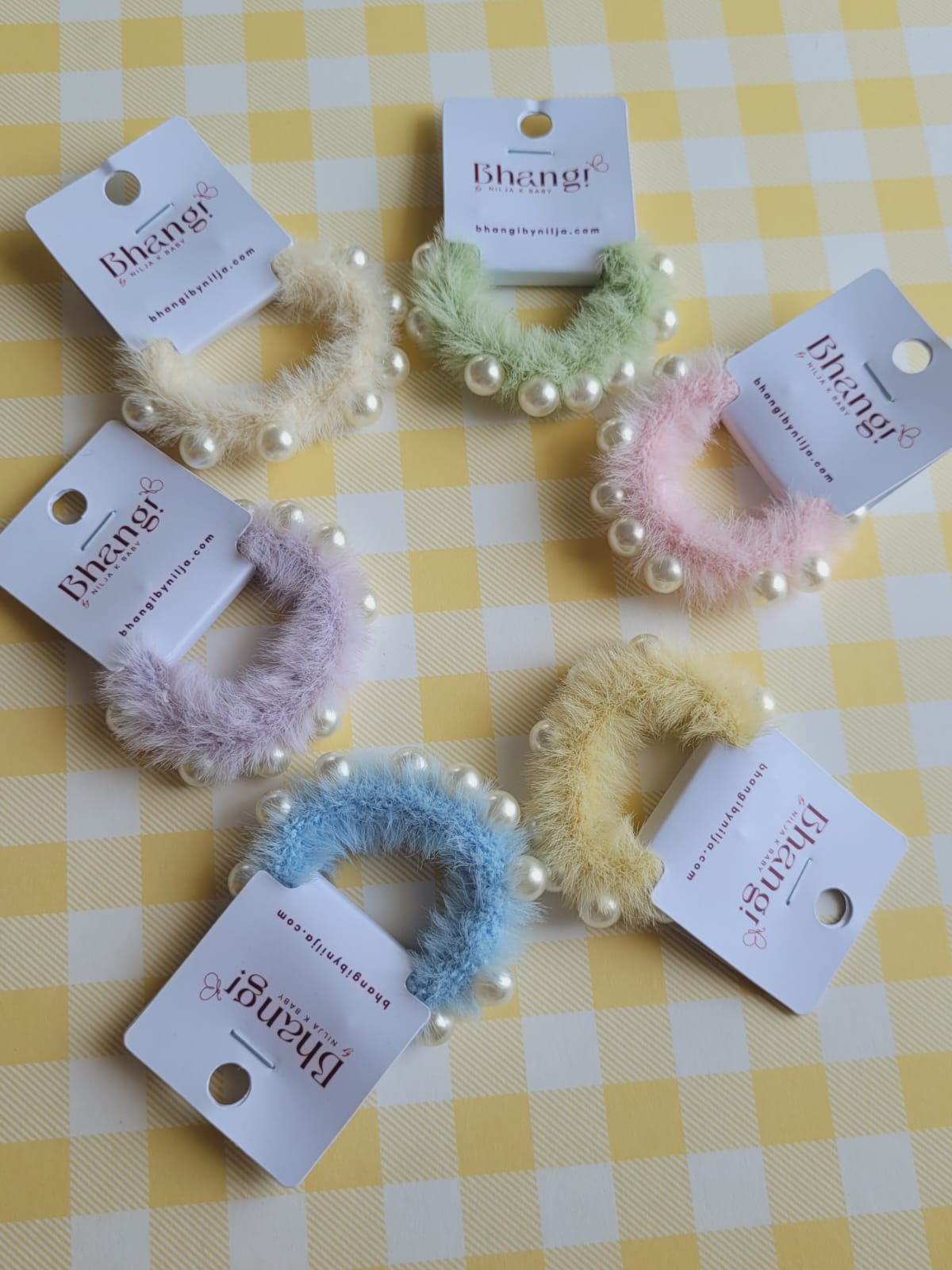 Pearl Fuzzy Hair Tie